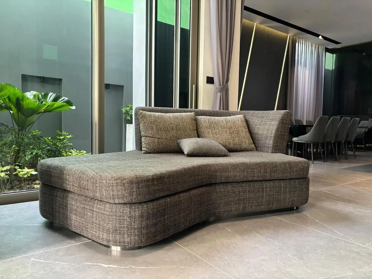 M1 Front Beach, Mountain View Villa Da Nang