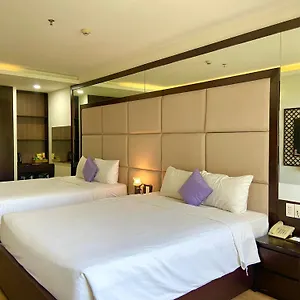 Pariat River Front Hotel