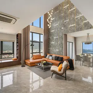  아파트 Penthouse Duplex 4 Bedrooms Ocean View, Rooftop Pool