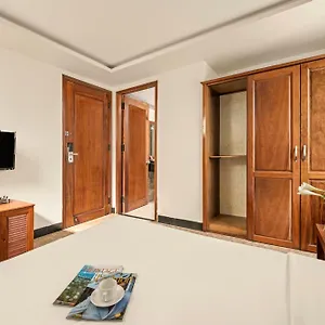 3* Hotel Titan